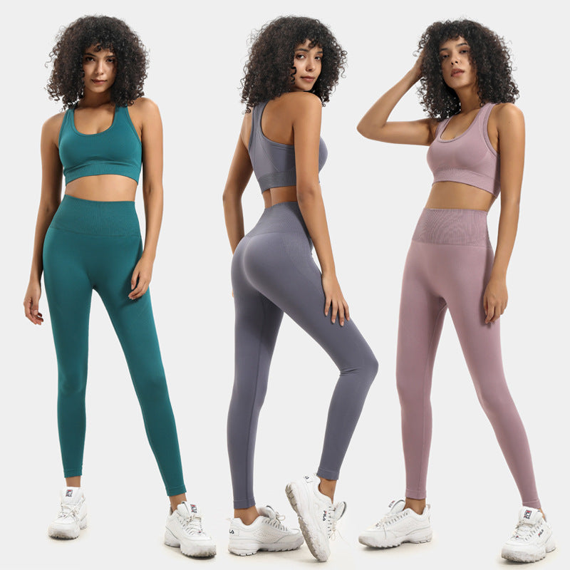 Seamless Yoga Set – Libertà Totale in Maglia Elasticizzata