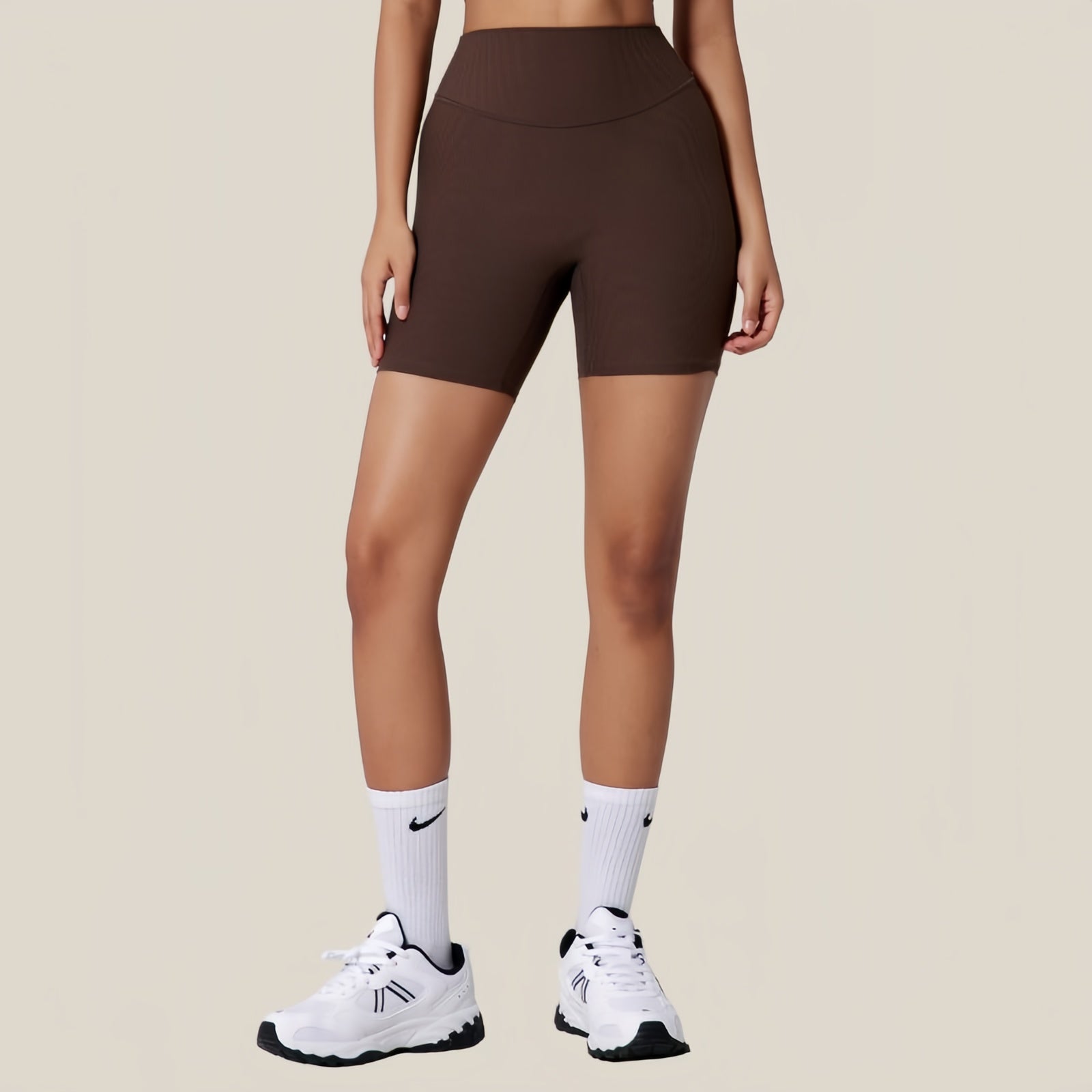 Elegance and Performance: High-Waisted Pleated Yoga Shorts