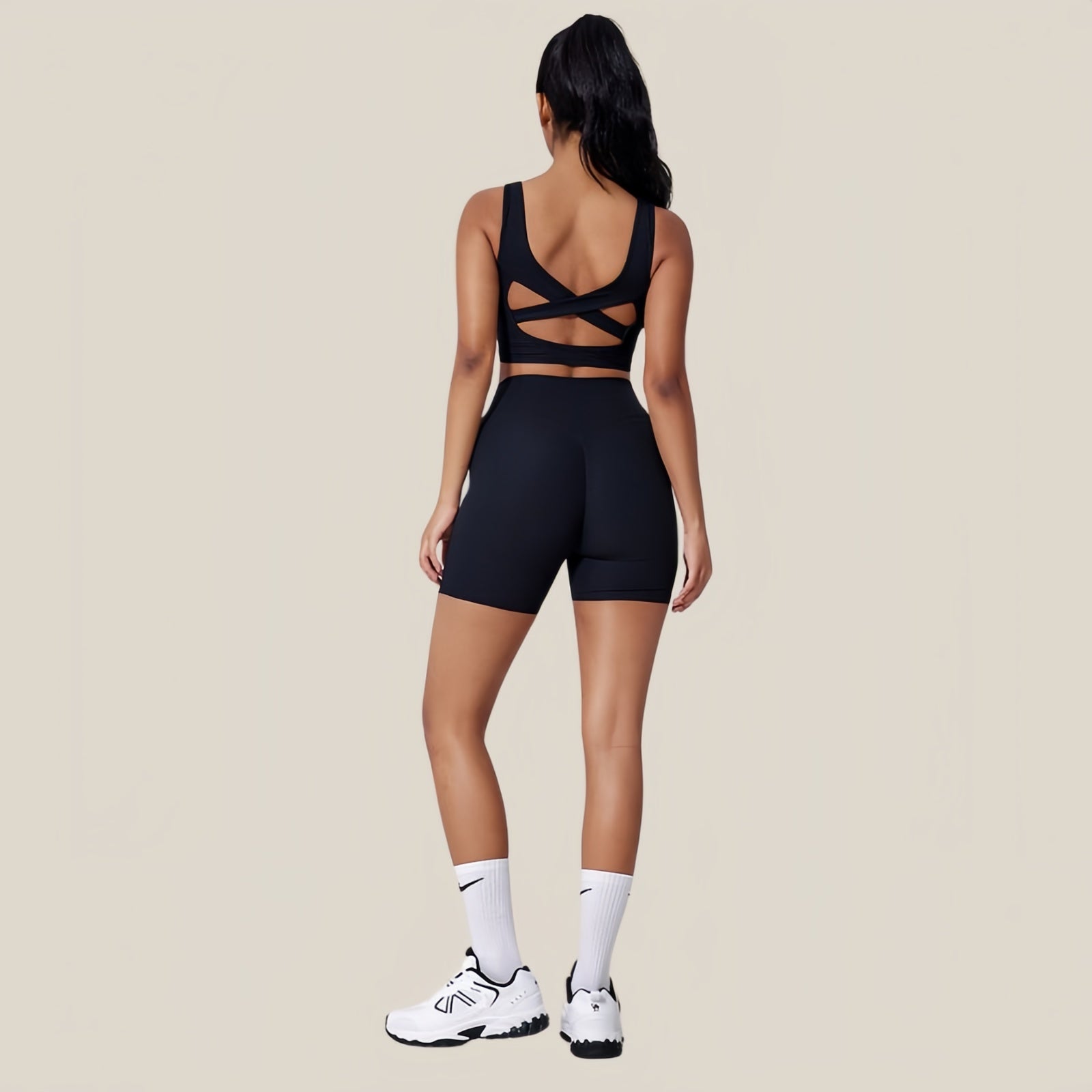 Elegance and Performance: High-Waisted Pleated Yoga Shorts