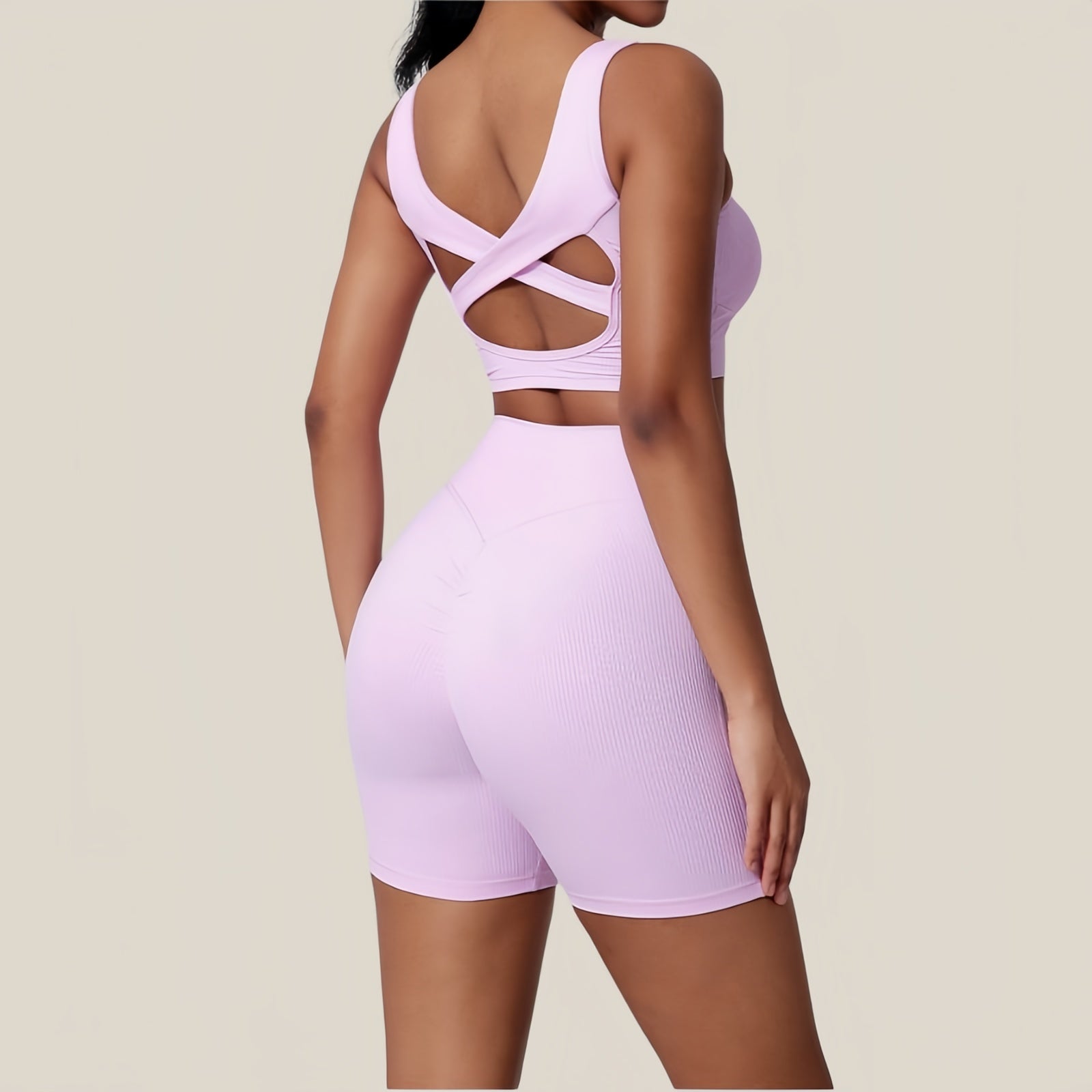 Elegance and Performance: High-Waisted Pleated Yoga Shorts