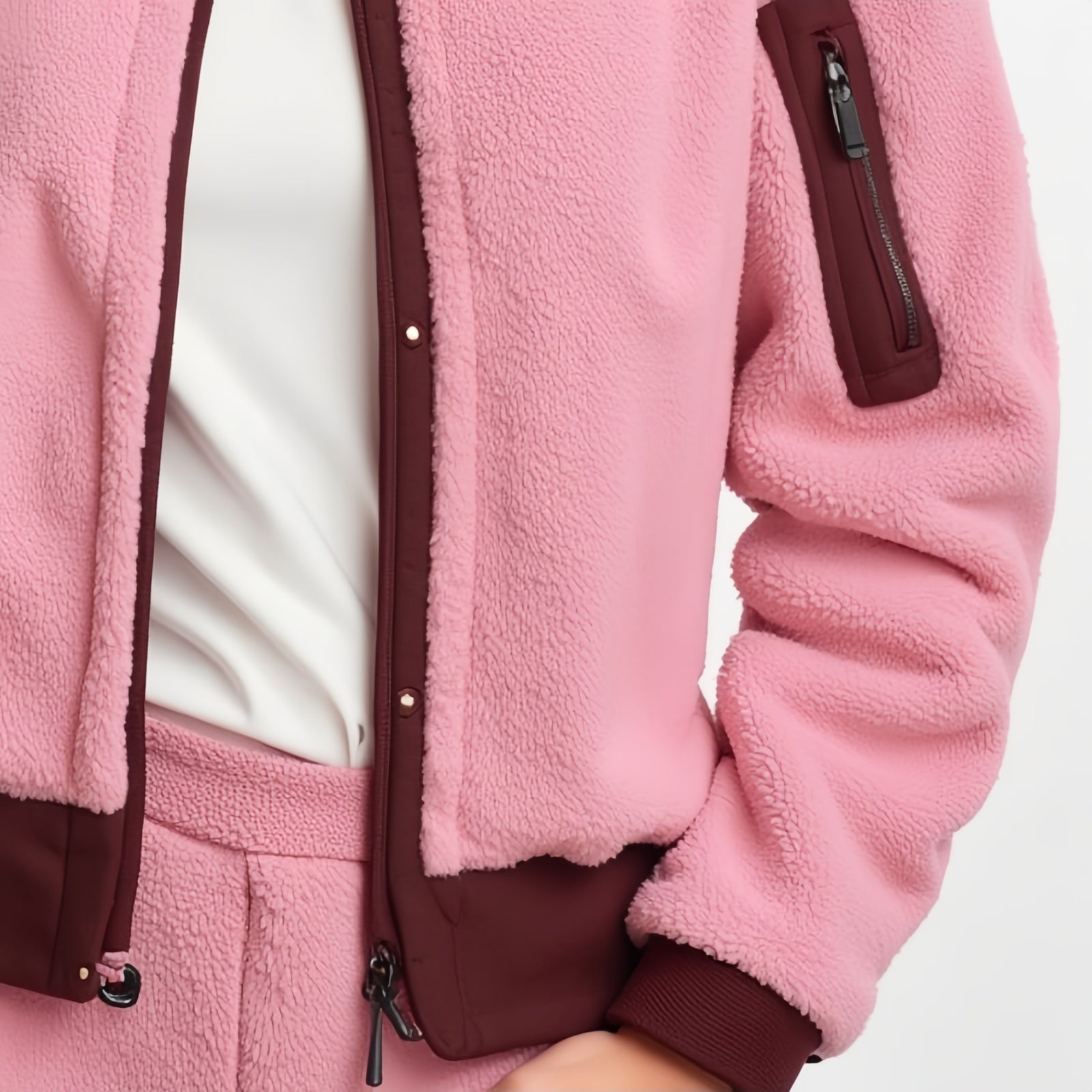 Blush Trail – Pink Fleece Set with Burgundy Details and Contrasting Zip