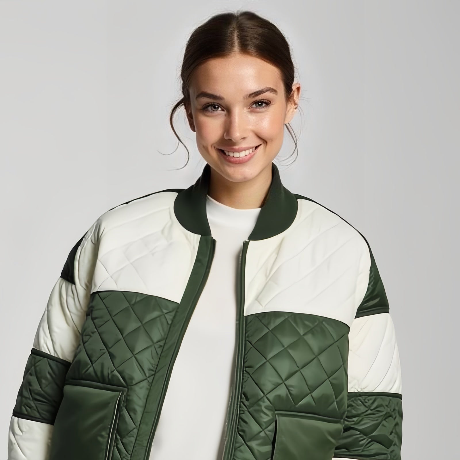 Stile Dinamico e Comfort Avvolgente: La Giacca "Urban Quilted Bomber"