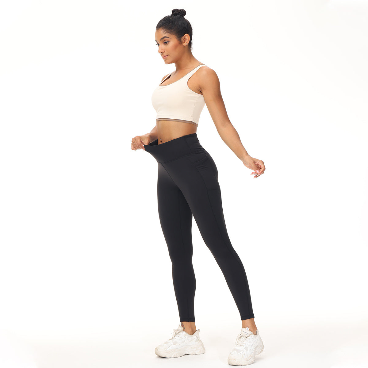 BreezeFlex Pro - Le pantalon de yoga d'été qui vous accompagne partout