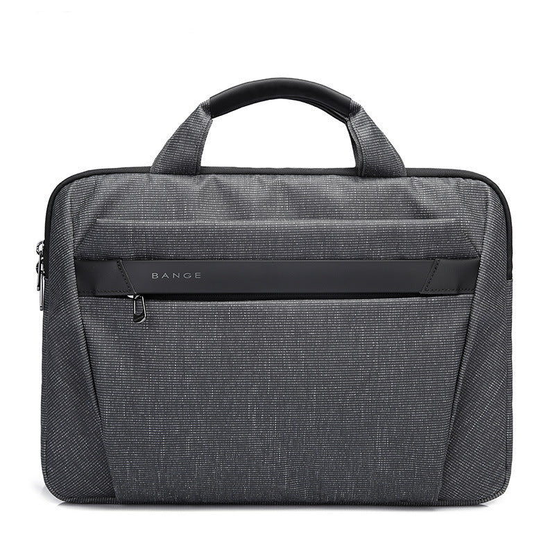 Eleganza Funzionale in Movimento: La Borsa Business per il Tuo Laptop