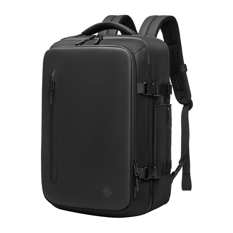 Innovation and Practicality with a Compressible Backpack