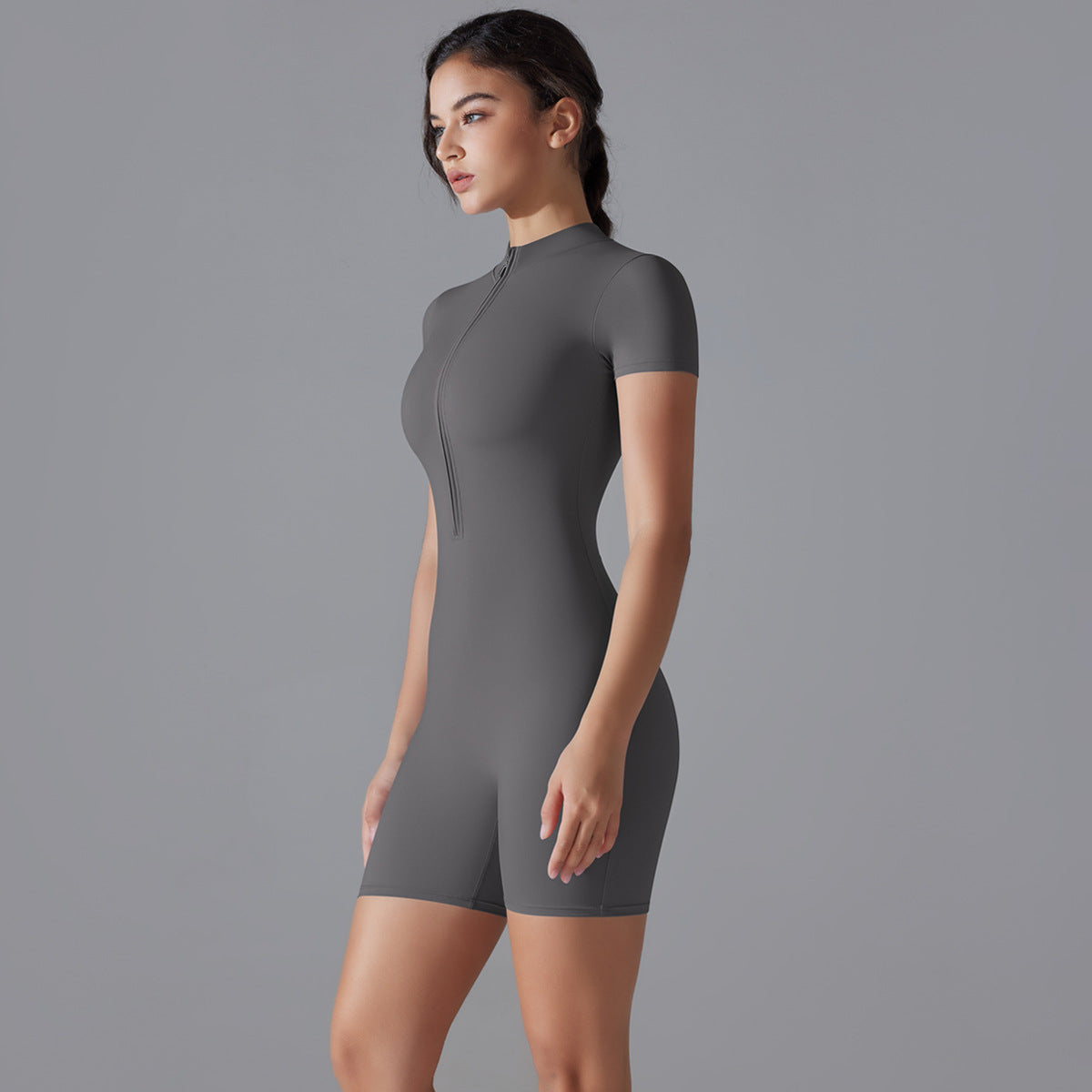 Summer Yoga Jumpsuit – Freschezza e Stile in Movimento