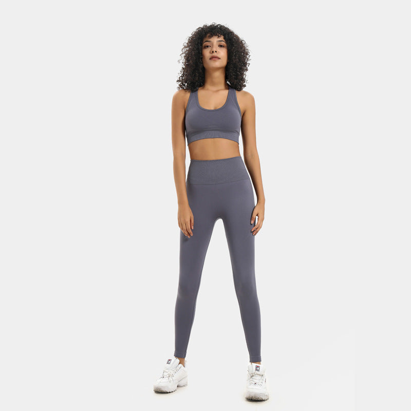 Seamless Yoga Set – Libertà Totale in Maglia Elasticizzata