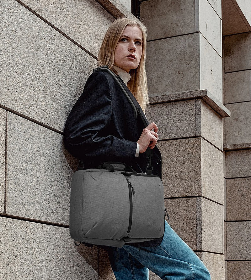 Men's Business Backpack - Elegant, Spacious and Multifunctional