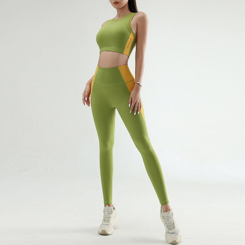 Dynamism and Comfort: The Quick-Drying Contrast Fitness Set
