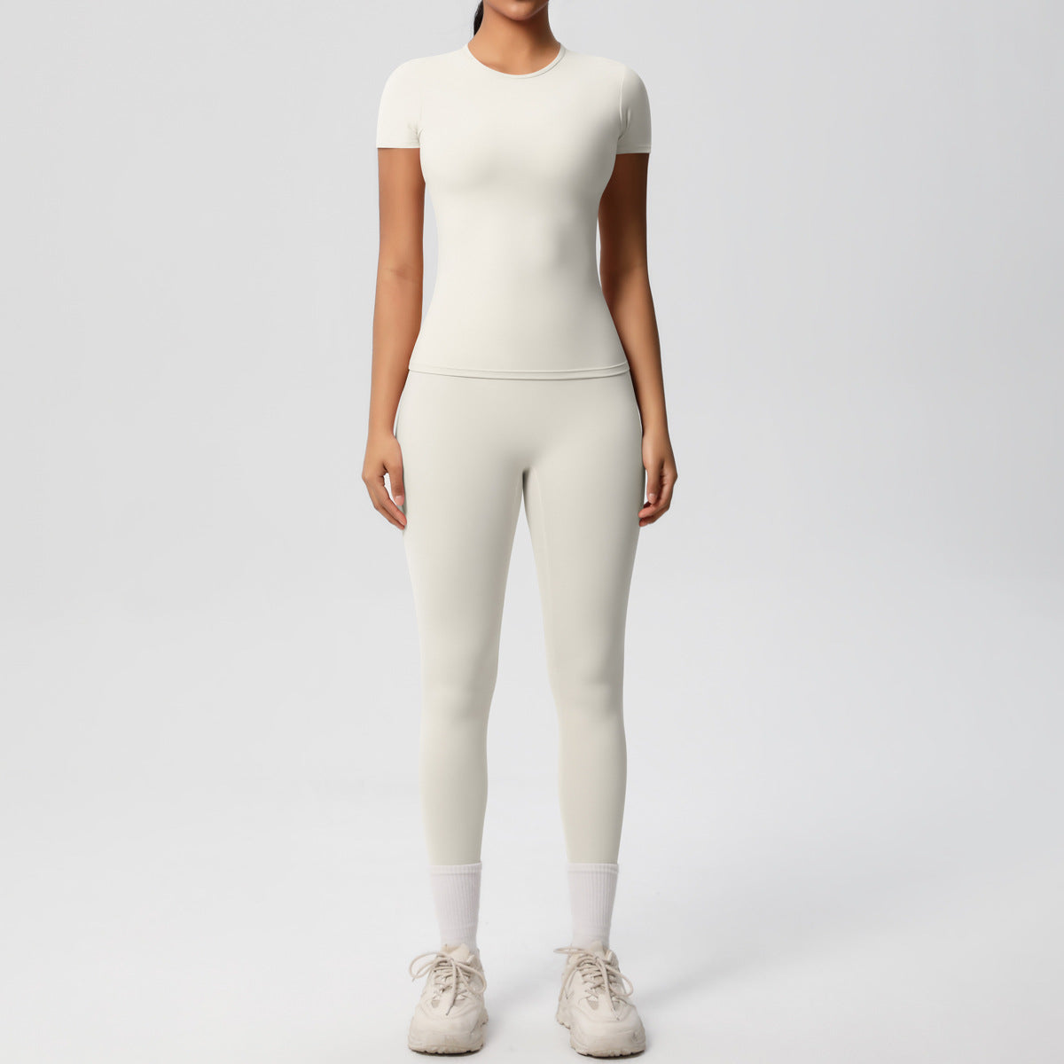 Yoga Clothes Set – Libertà e Stile in Movimento