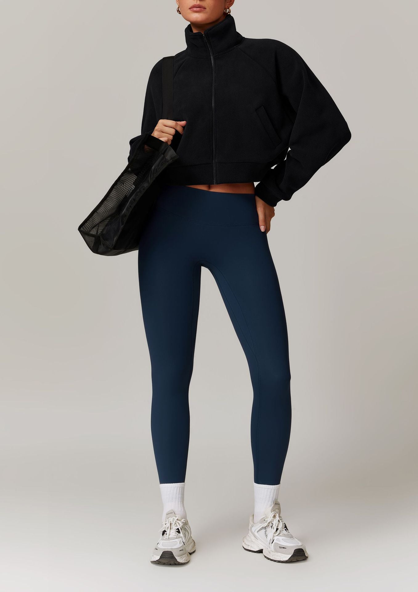 ZenithFlex Warm - The Yoga Jacket That Embraces Your Movement
