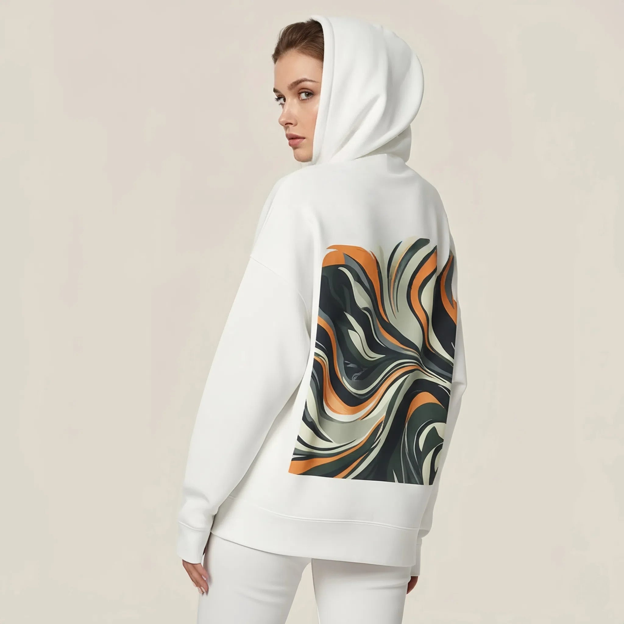 "Urban Flex" Sweatshirt: Dynamic Style, Versatile Performance