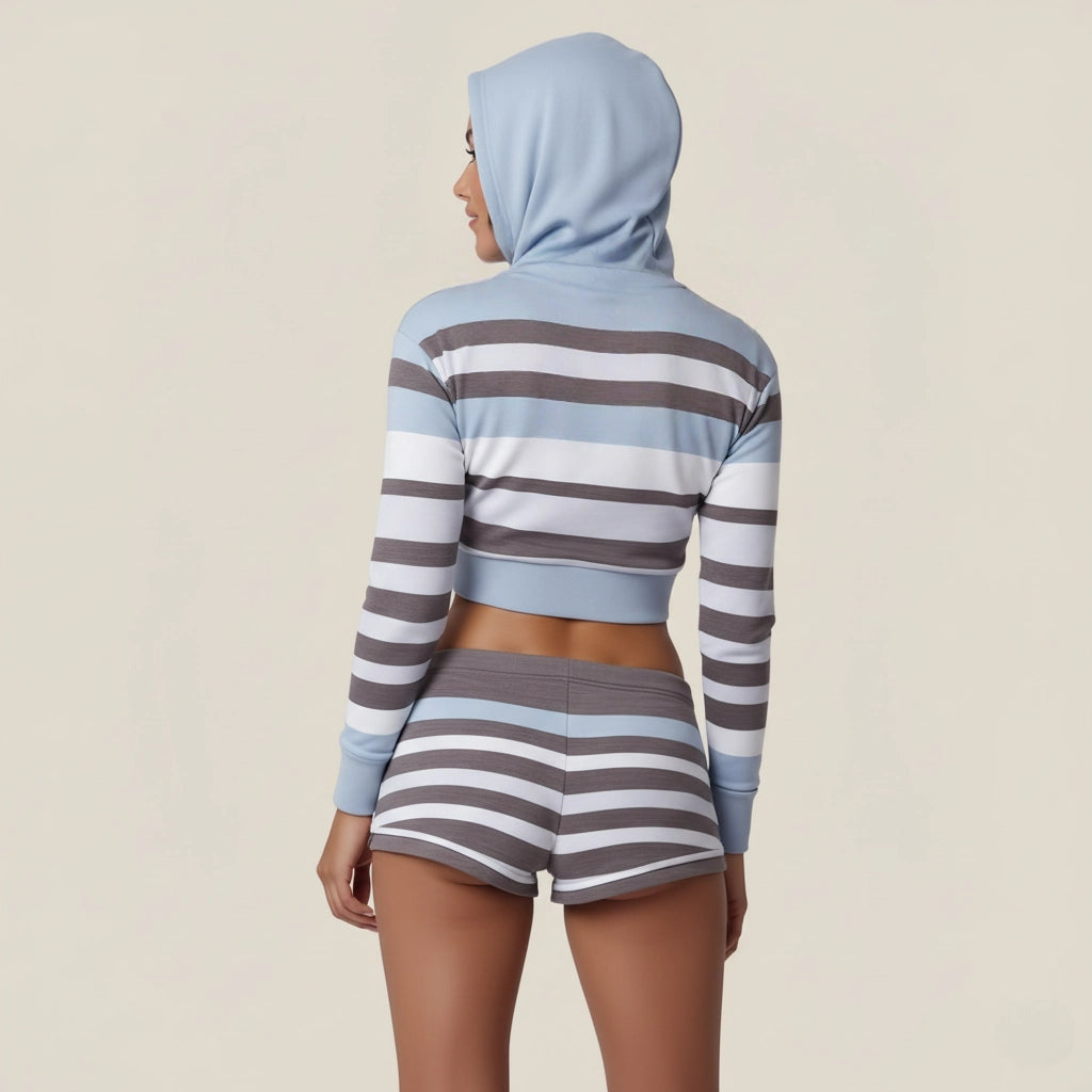 Ocean Stripes Active Set – Freschezza e stile in movimento