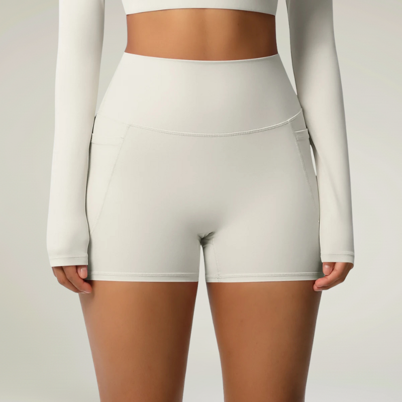 Fitness Shorts with Pockets – Performance and Everyday Style