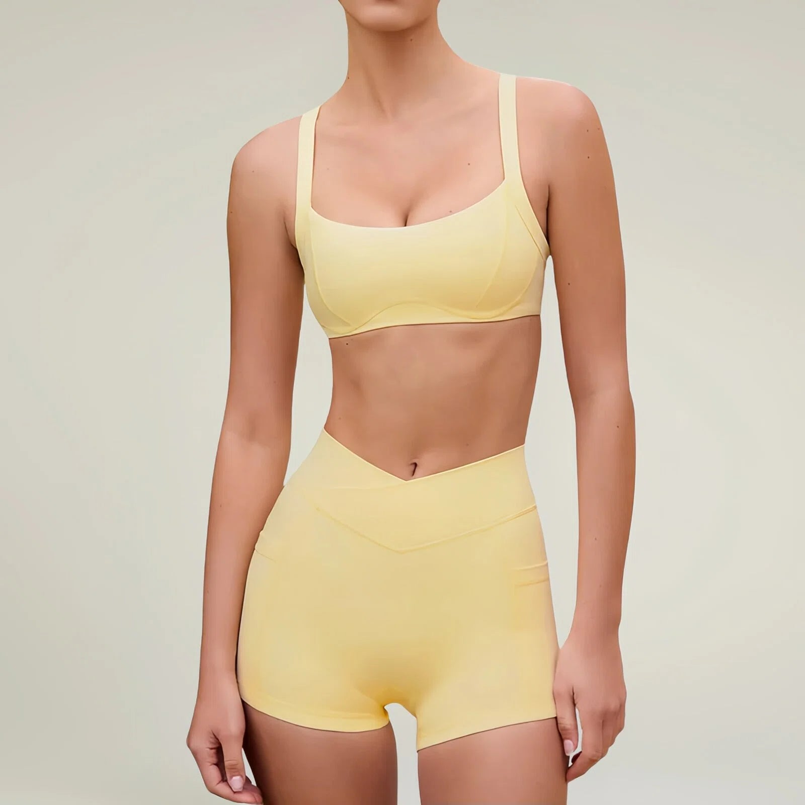 3-Point Yoga Suit – Elegance and Performance in Harmony