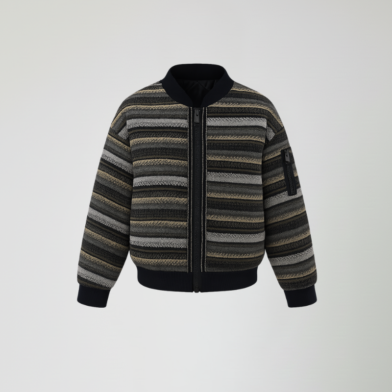 "Stripes Momentum" — Dinamismo tecnico, stile urbano