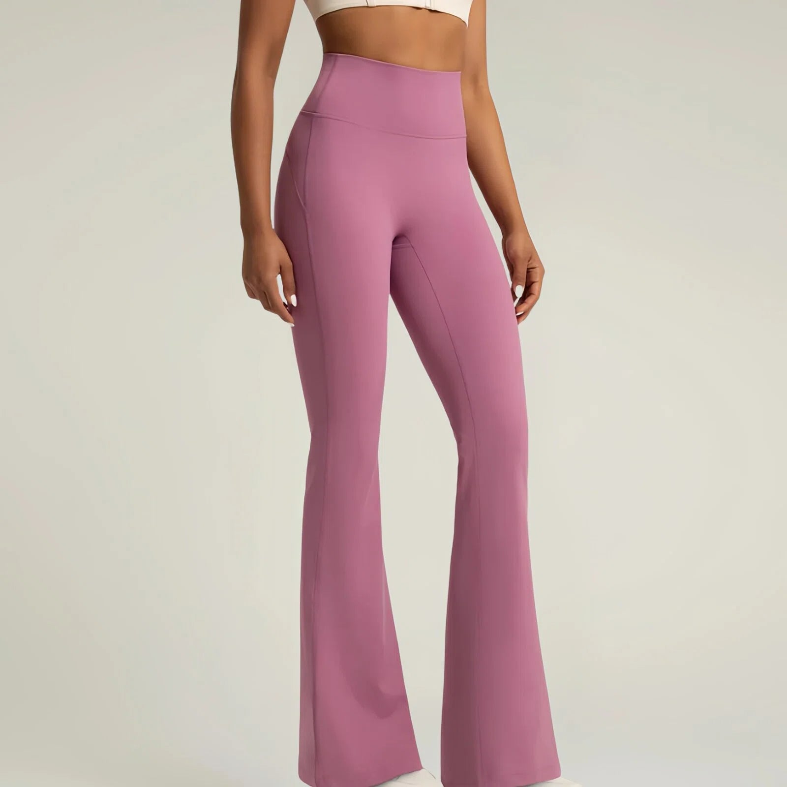 Bell Bottom Yoga Pants – Stile e Performance in Ogni Movimento