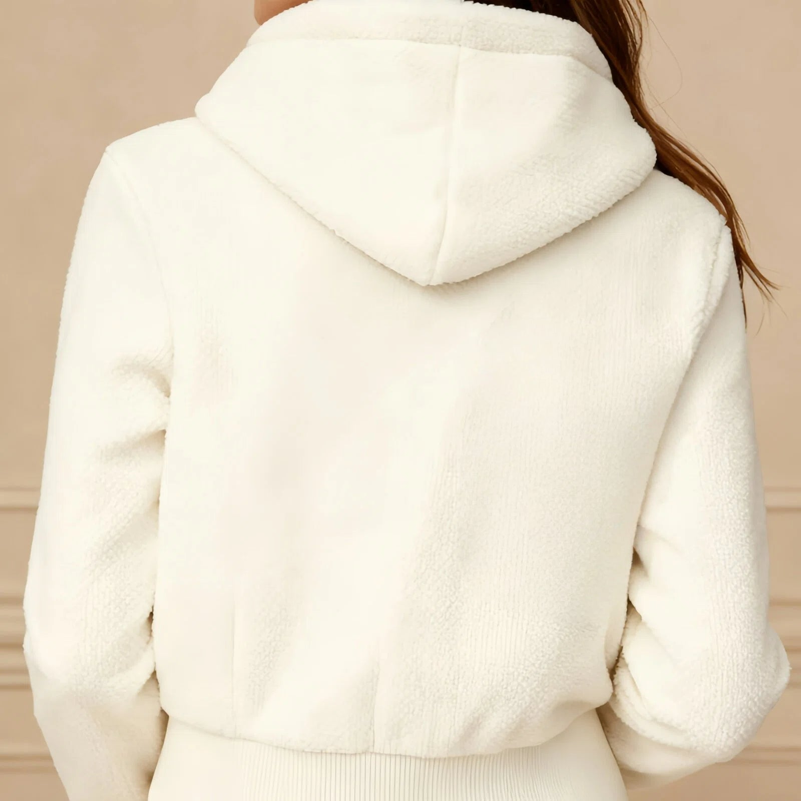 Felpa hoodie “Safari Deluxe” — Esplora l’Eleganza