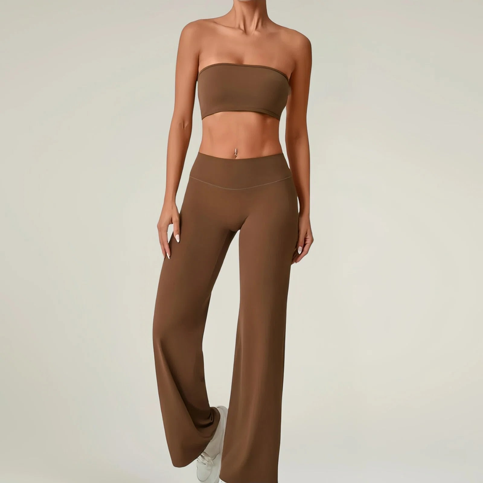 Active Flare Set – Eleganza Sportiva e Comfort Totale