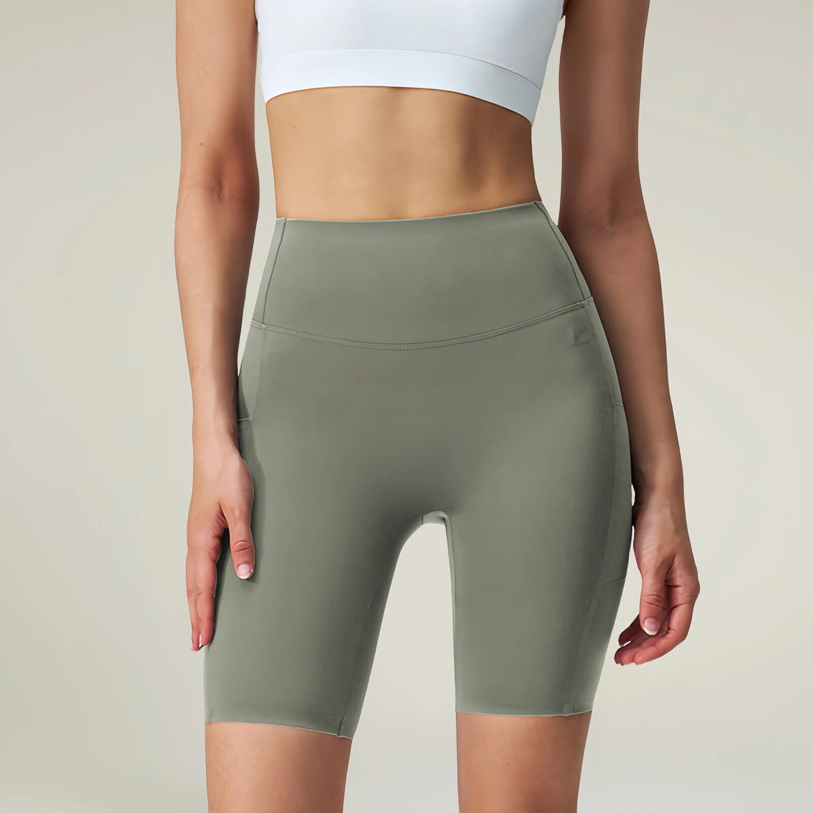 Shark Pants Yoga – Potenza e Comfort in Ogni Movimento