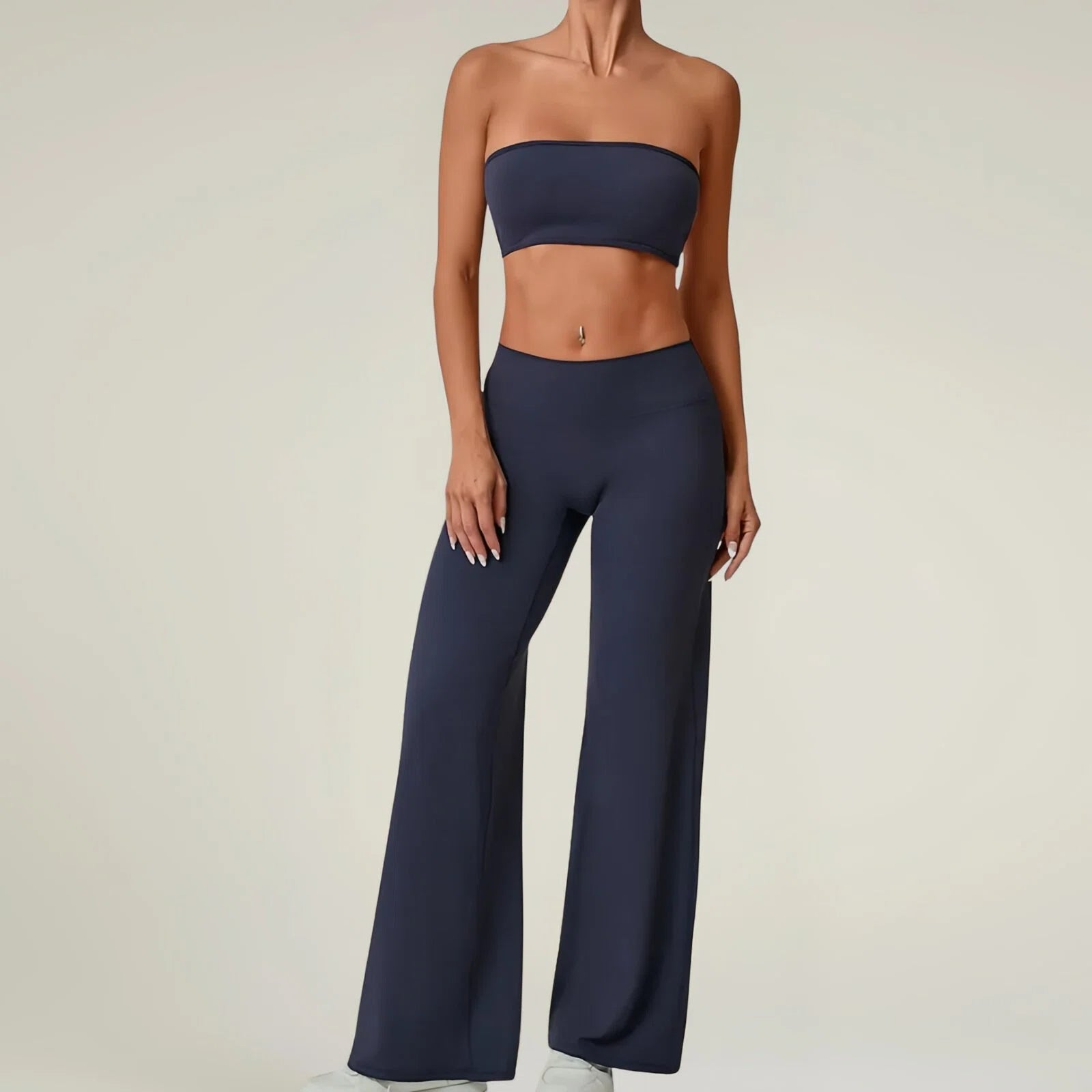 Active Flare Set – Eleganza Sportiva e Comfort Totale