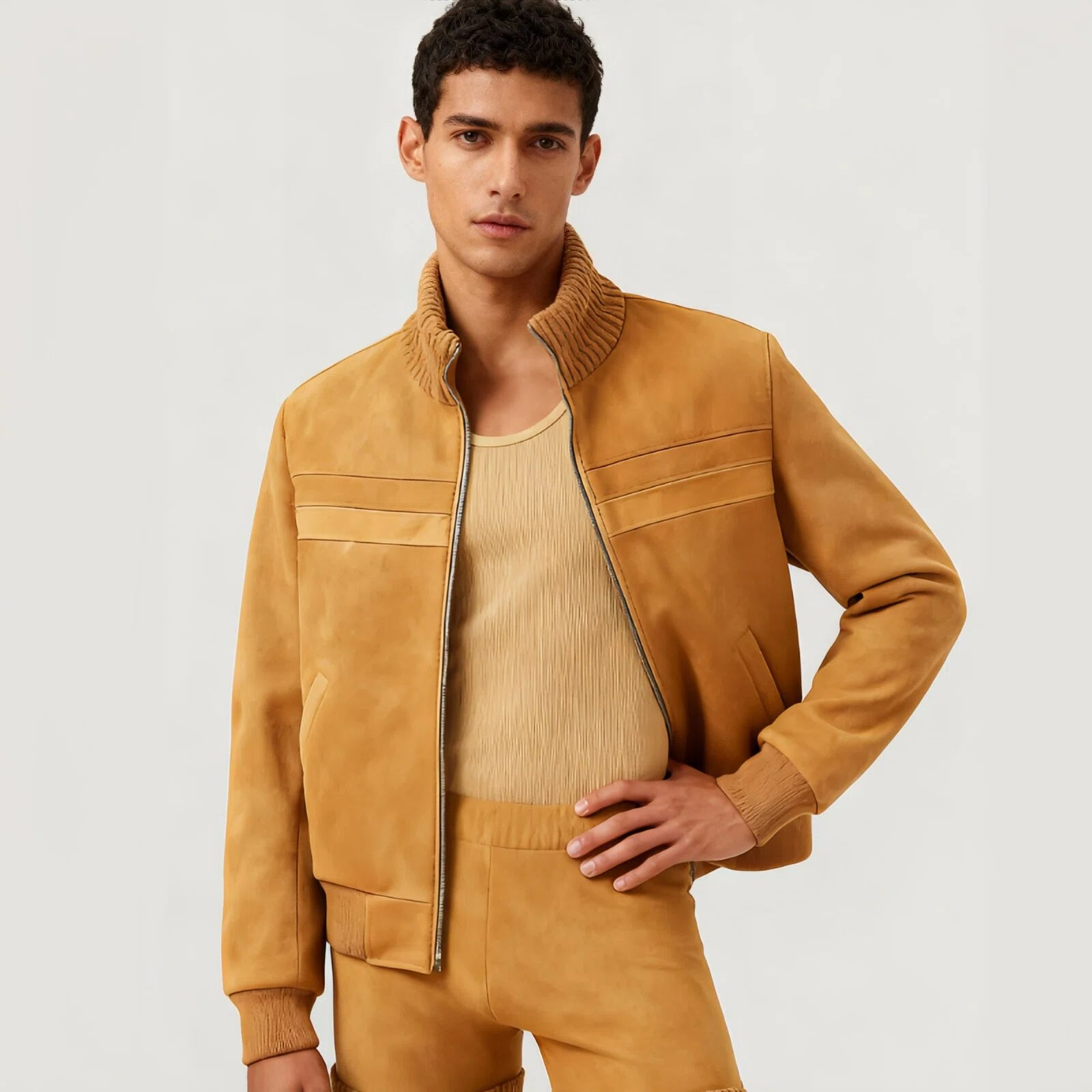 Giacca Bomber in Suede di Alta Qualità