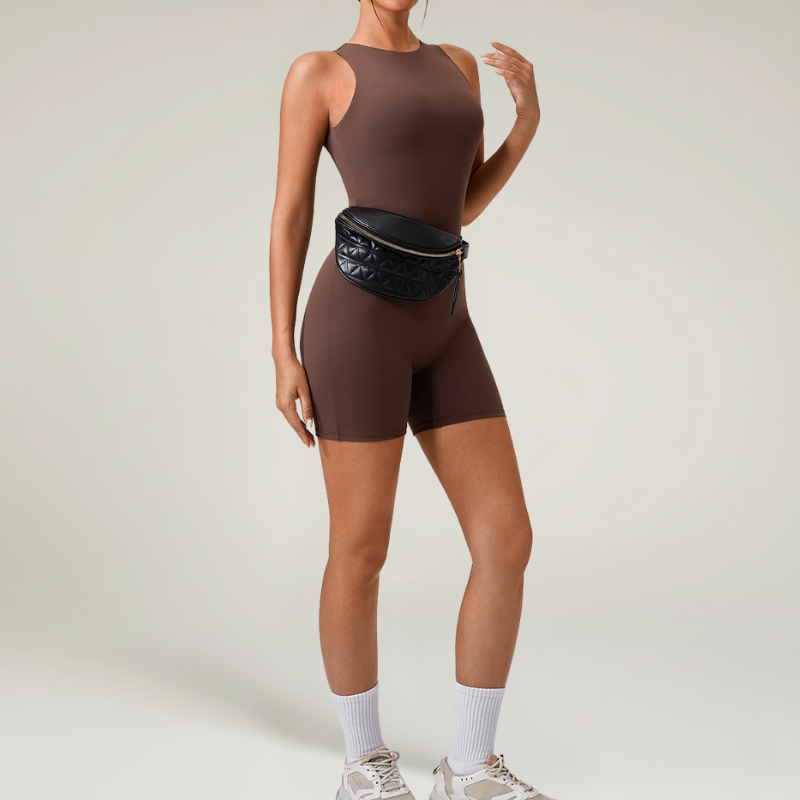 Yoga One-Piece Suit – Eleganza e Performance in un unico gesto