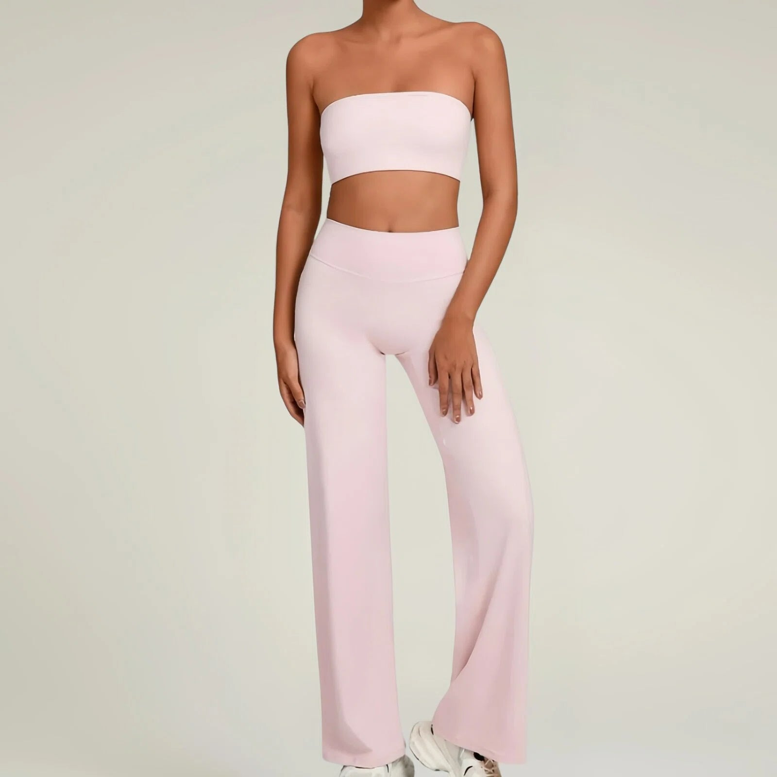 Active Flare Set – Eleganza Sportiva e Comfort Totale