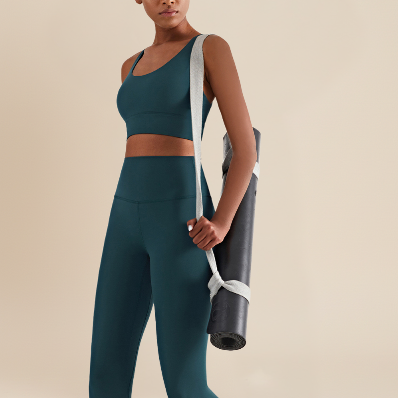 PureMotion Set – Minimalismo tecnico, comfort che segue il corpo