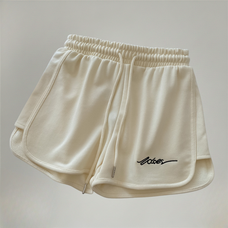 “SoftEase High-Waist” Shorts – Freedom, Style and Natural Comfort