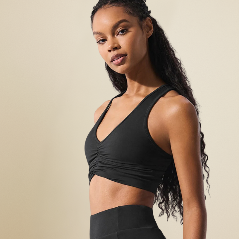 Il Reggiseno Sportivo che Modella Senza Costringere