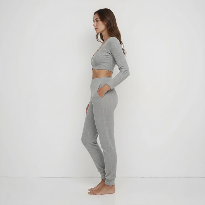 Set Yoga Performance – Armonia e Comfort per il Tuo Allenamento