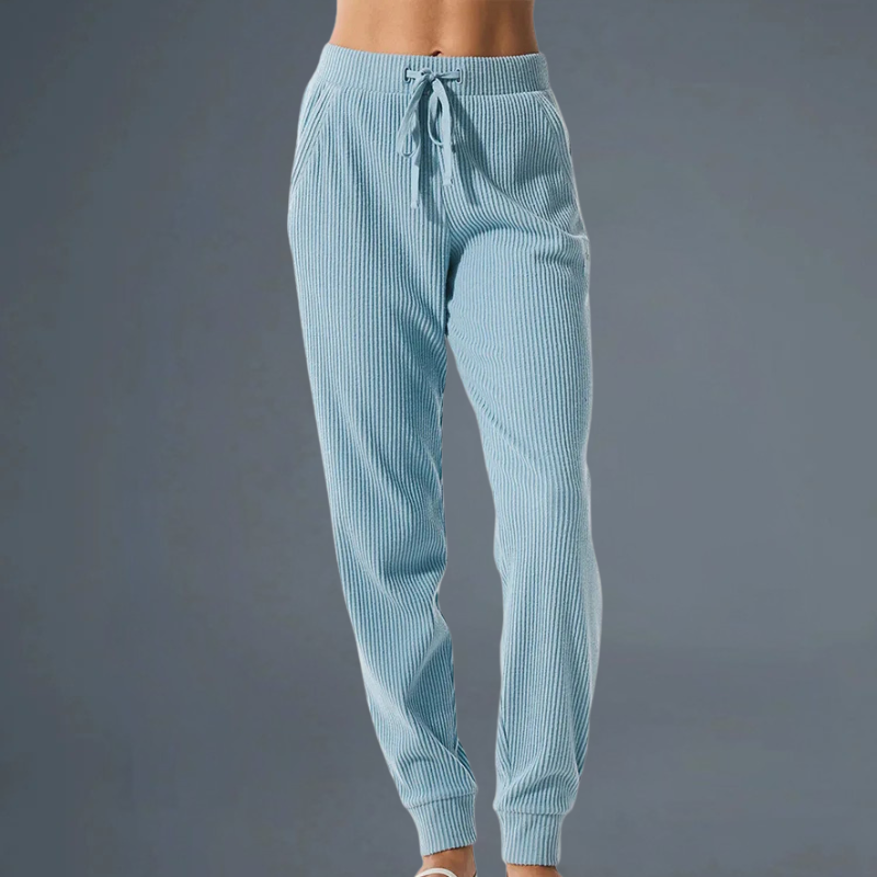 Winter Active Set – Comfort e Stile per la Stagione Fredda