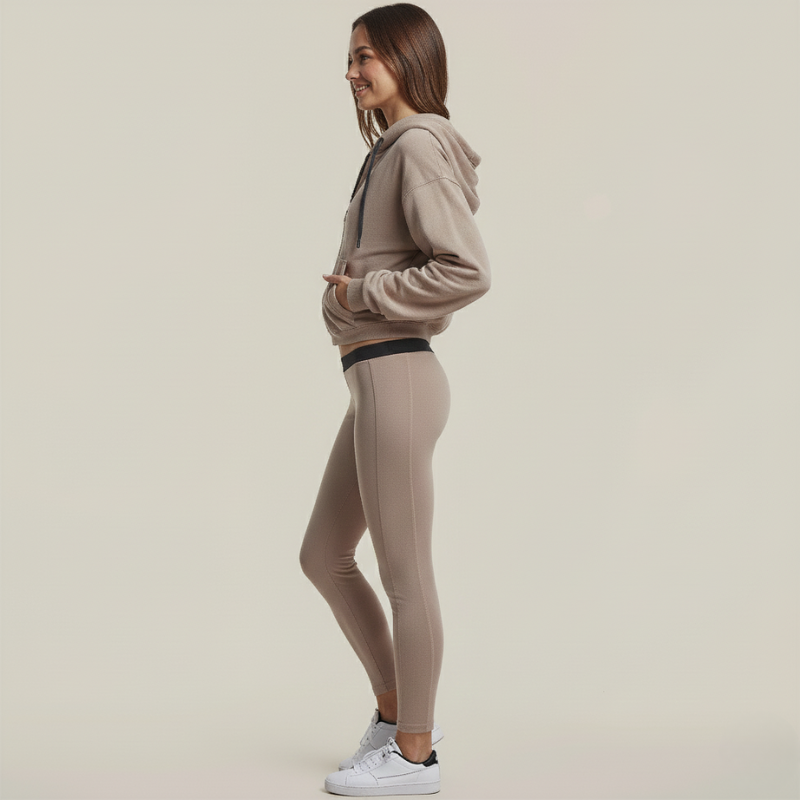 Neutral Move – Set Tecnico Beige con Cappuccio e Pantalone Coordinato