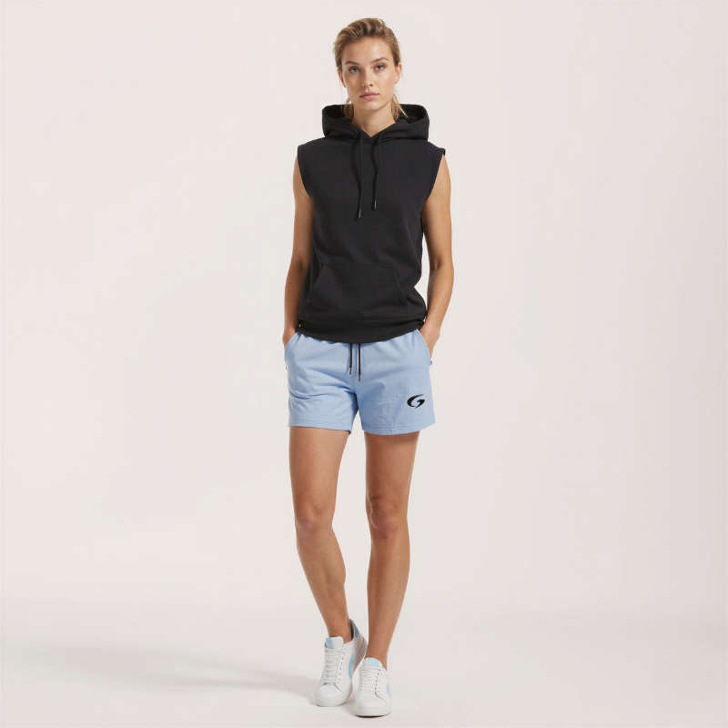 Outfit "Dynamic Breeze": Freschezza e Libertà per Ogni Movimento