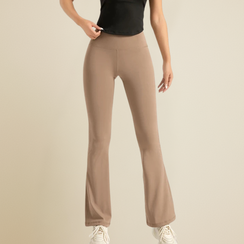 Flared Yoga Elegance – Comfort che si muove con te