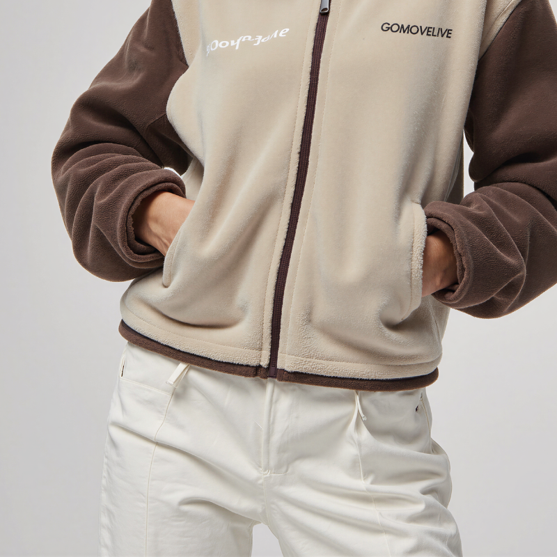 Multi-Pocket Fleece Bomber Jacket: Utilitarian Style and Winter Comfort