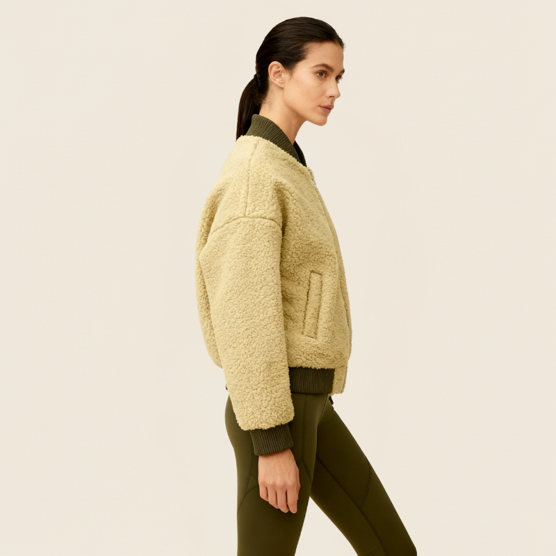 « Warm Core Bomber – Confort technique, âme urbaine »