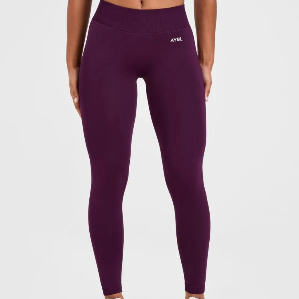 Set Yoga Seamless High Elastic – Il completo che ti fa sentire libera