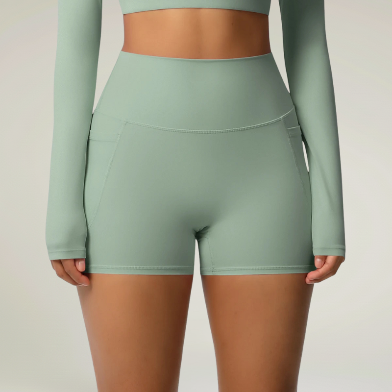 Fitness Shorts with Pockets – Performance and Everyday Style
