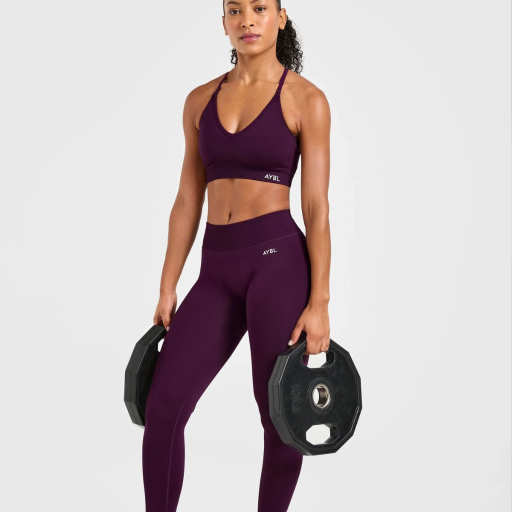 Set Yoga Seamless High Elastic – Il completo che ti fa sentire libera
