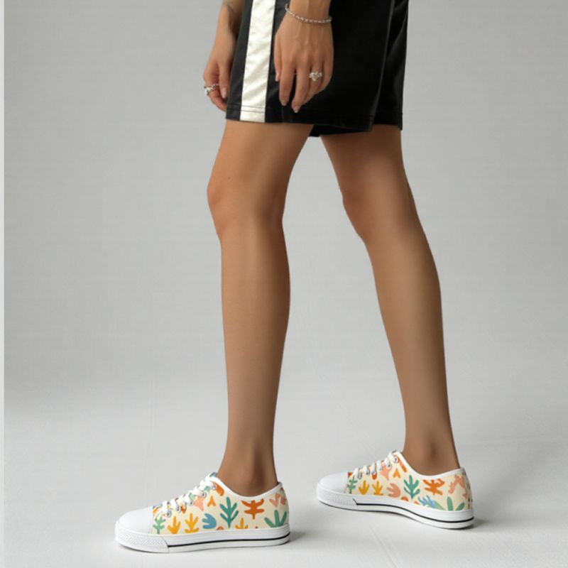 Sole Sunshine : Chaussures basses en toile pour femmes aux couleurs éclatantes