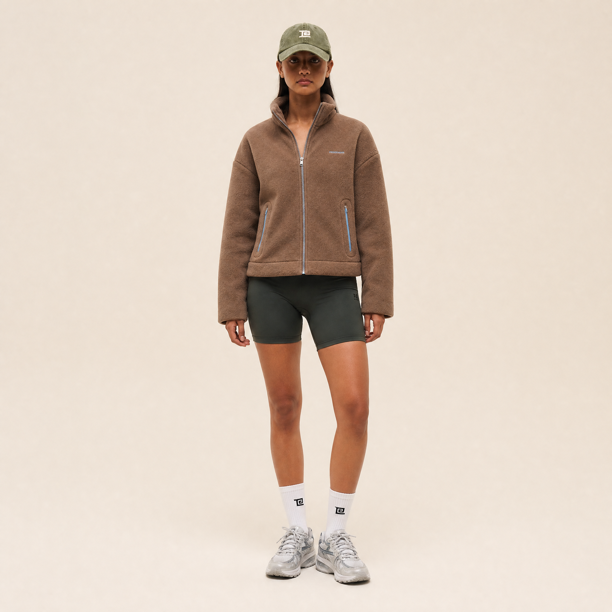 Urban Explorer Fleece Jacket: Casual Style and Modern Functionality