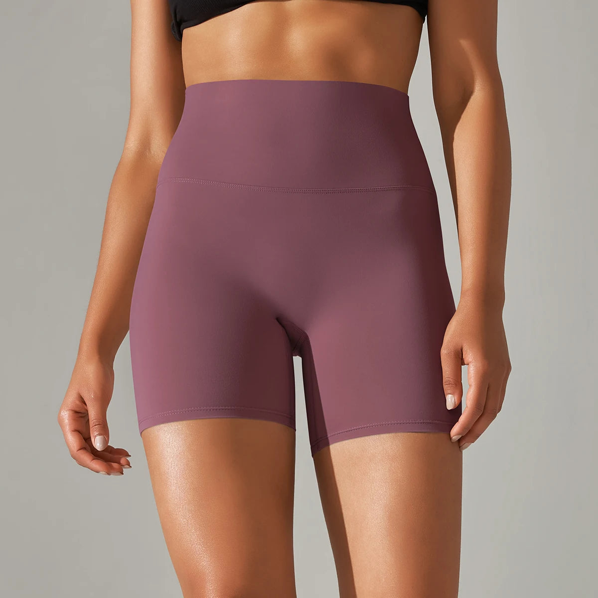 Seamless Yoga Shorts – Freedom and Style in Motion
