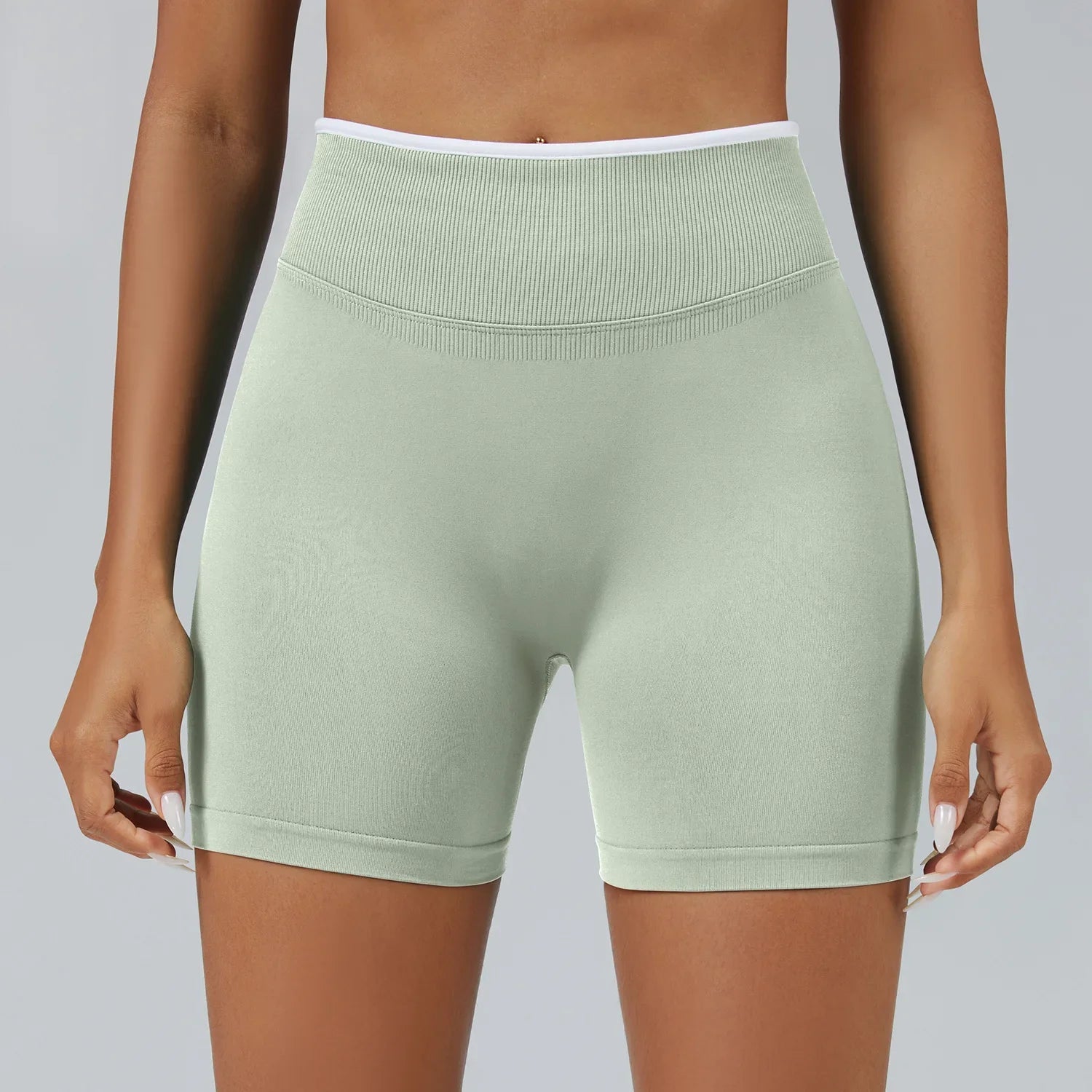 Seamless Active Shorts – Performance and Freedom of Movement