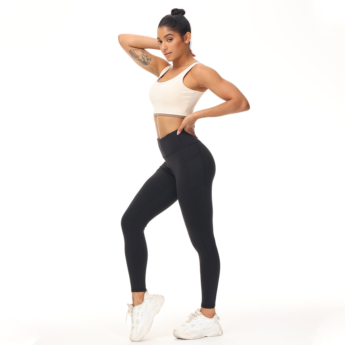 BreezeFlex Pro - Le pantalon de yoga d'été qui vous accompagne partout