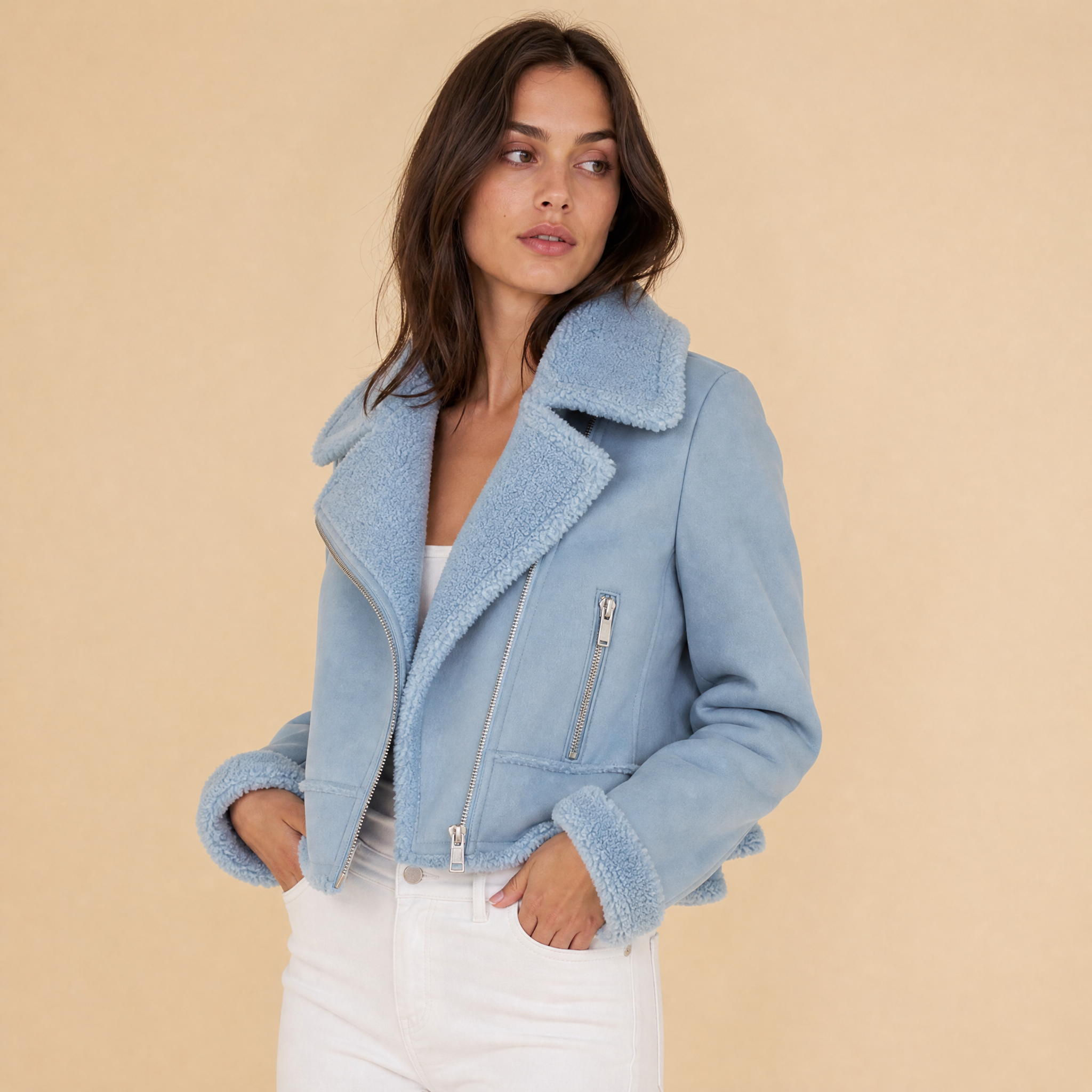Sky Motion – Technical Warmth, Style in Motion