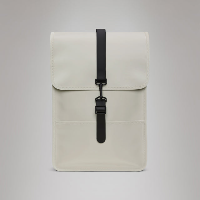 Urban Premium — Zaino Casual Impermeabile in Pelle Pu Vegana