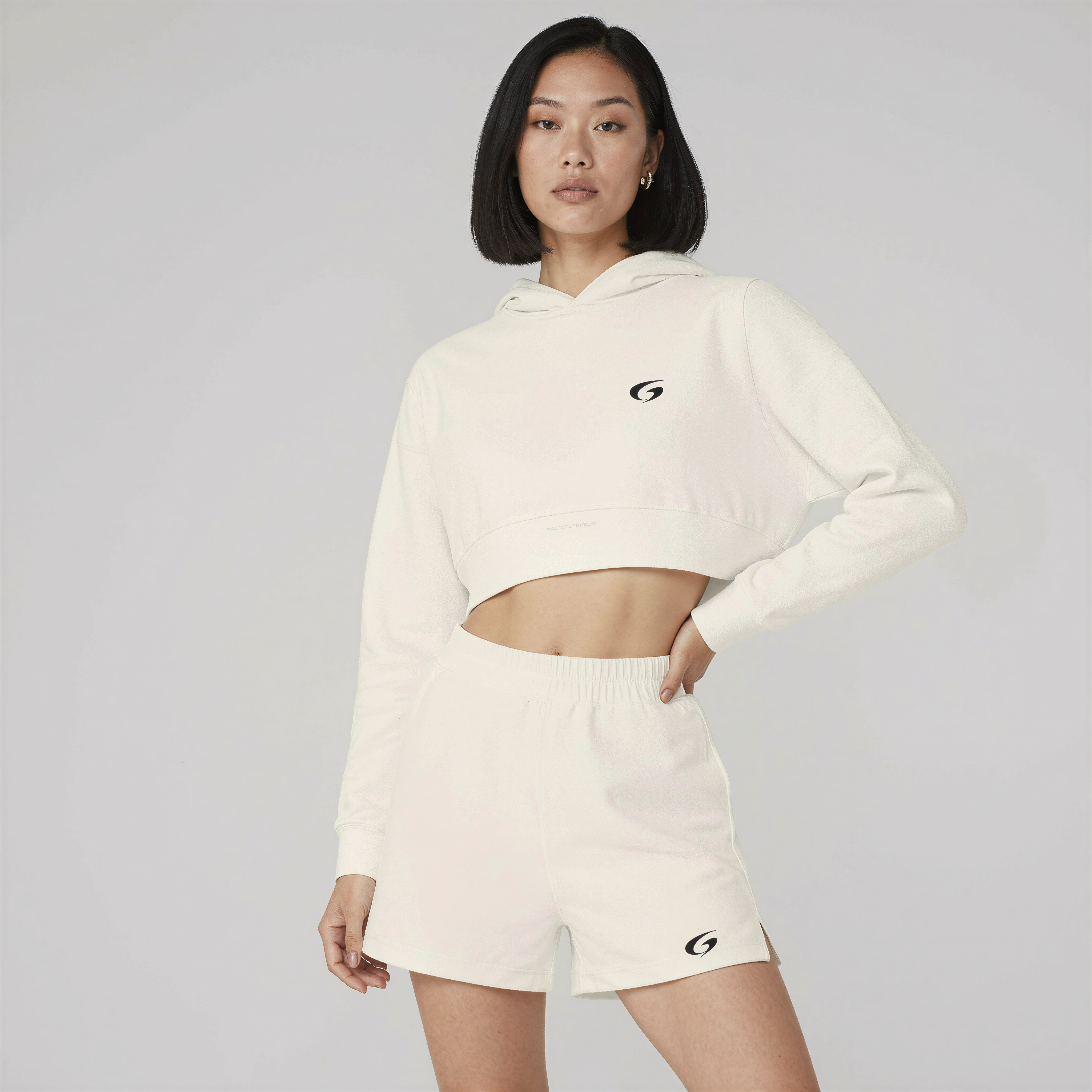 Luce Bianca – Set Sportivo in Cotone Tecnico