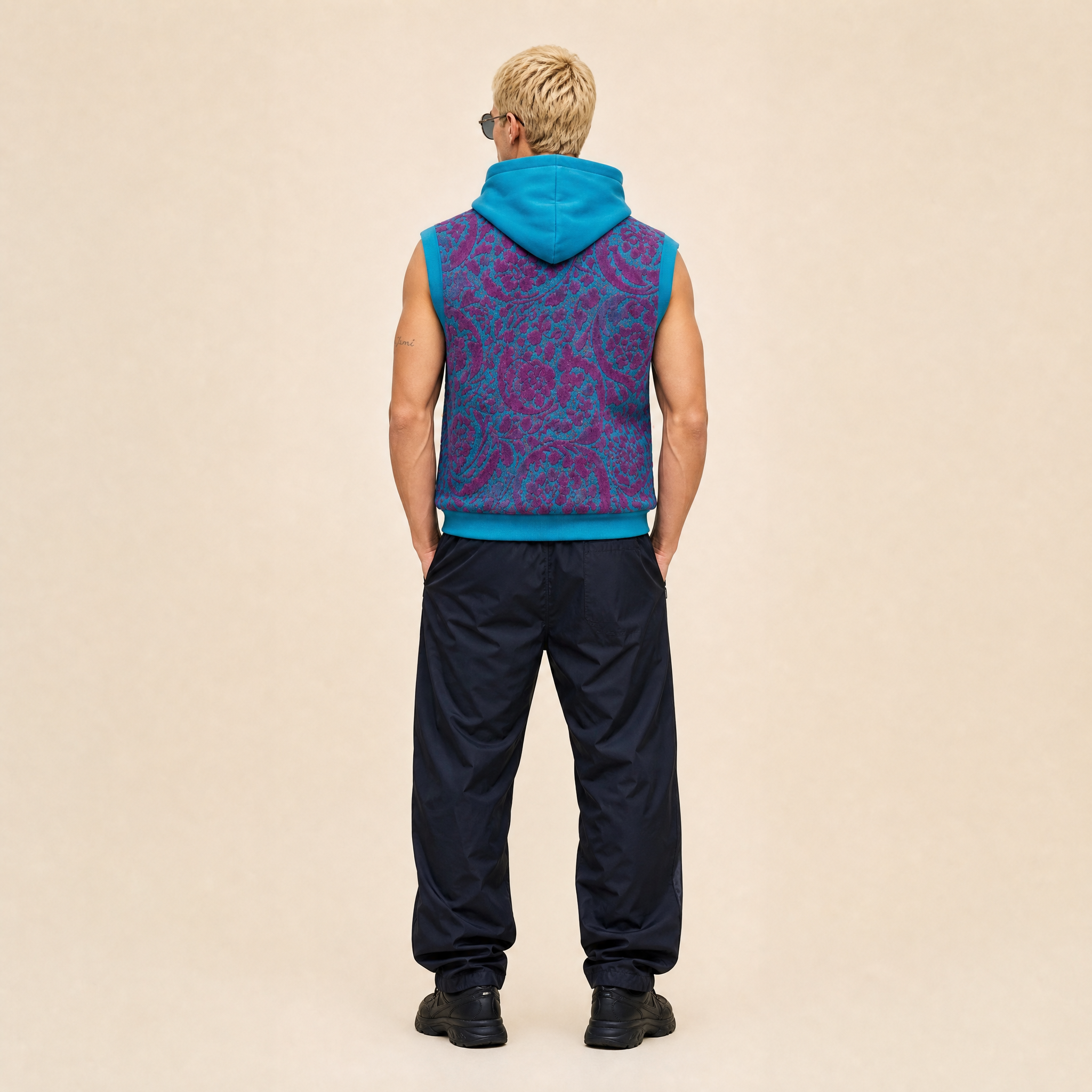 Gilet Paisley Energy – Couleur et caractère en mouvement